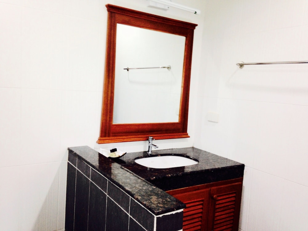 Suite, 1 Bedroom photo 2
