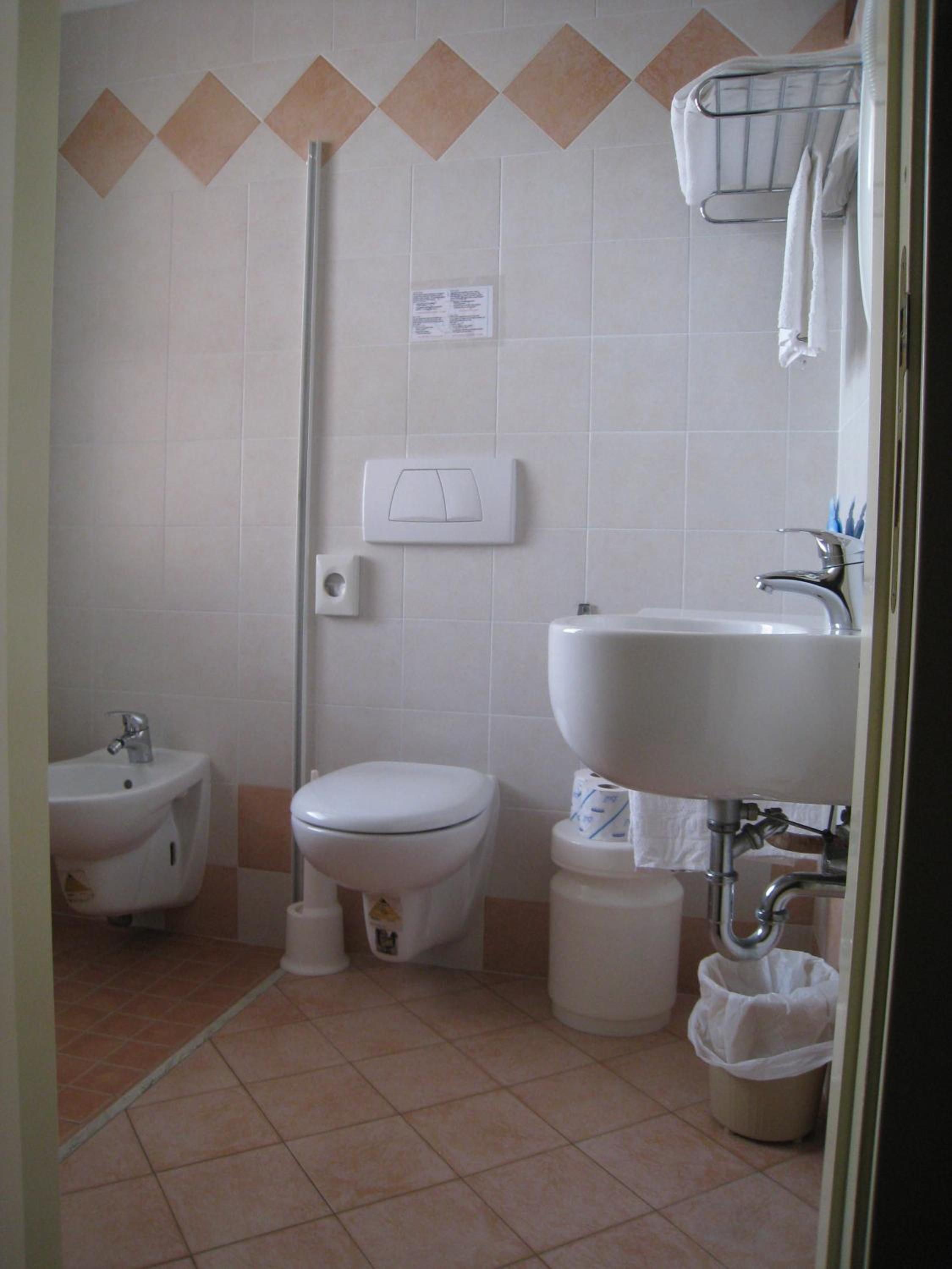 Superior Triple Room - Photo 2