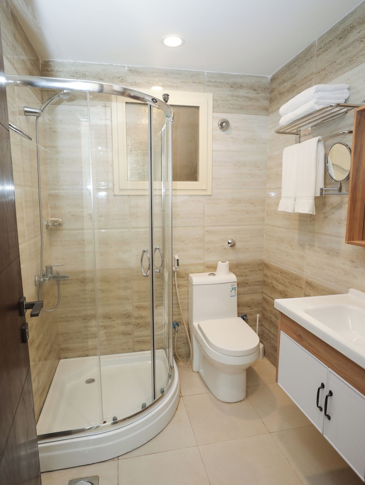 Junior Suite - Photo 7