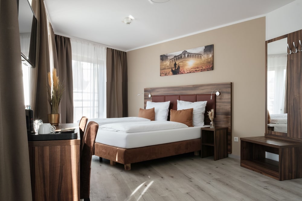 Deluxe Twin Room - Photo 1