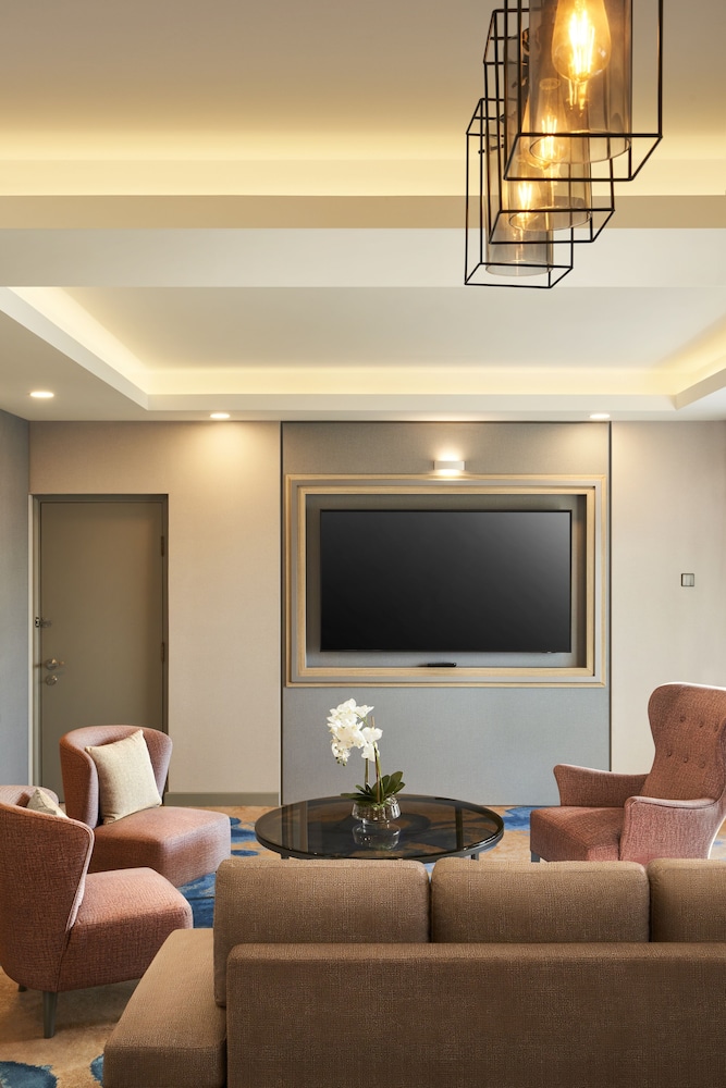 Suite, 1 Bedroom photo 2
