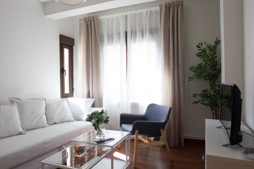 Apartment, 3 Bedrooms (Cardenal Mella 2)