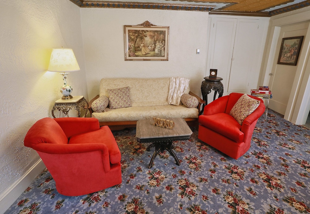 Room photo 2