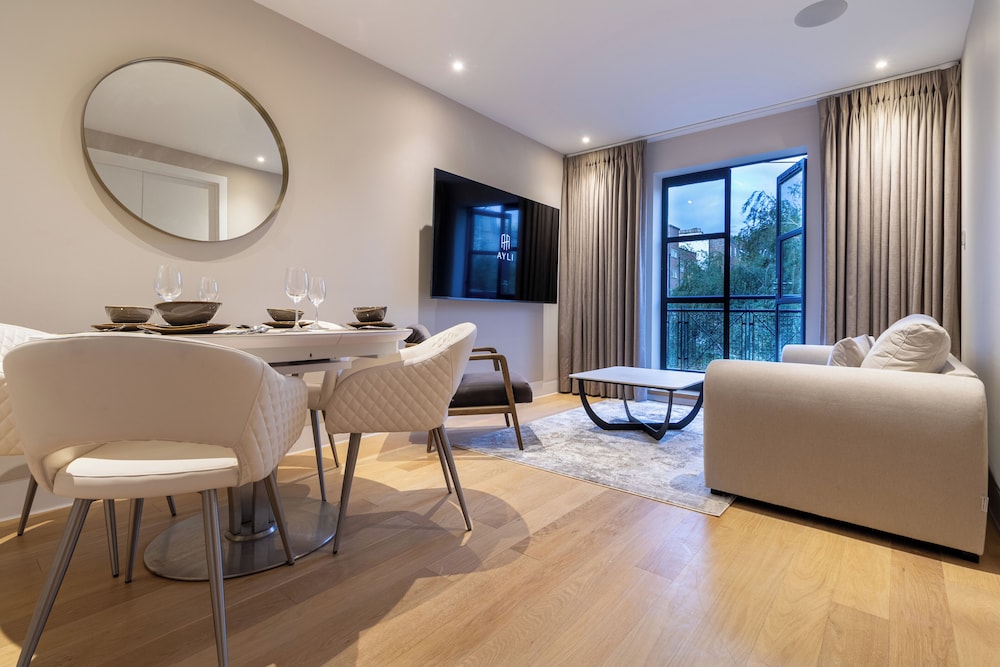 Suite 9 - Two Bedroom Apartment with Balcony