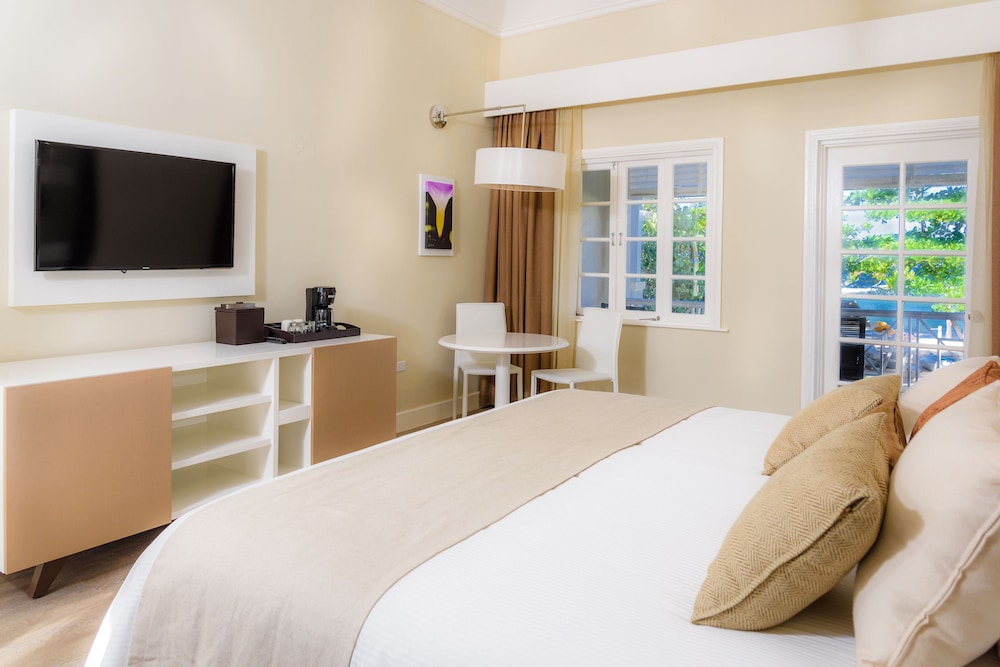 Superior Room, Beachfront photo 2