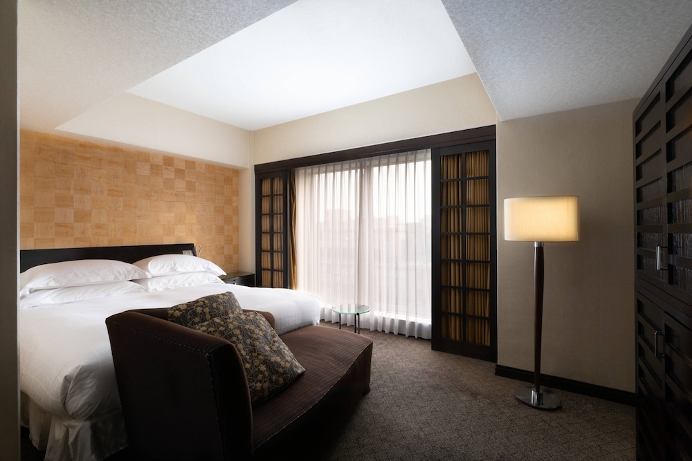 Superior Room, 1 King Bed, Non Smoking