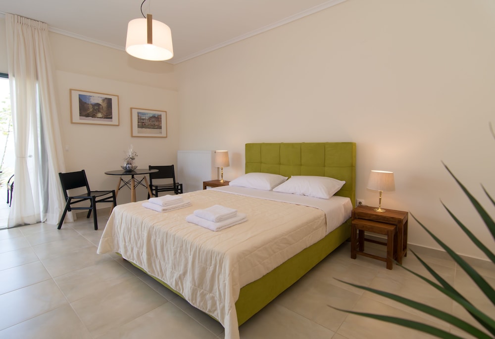 Luxury Bungalow, 1 Bedroom, Sea View (Helios) photo 2