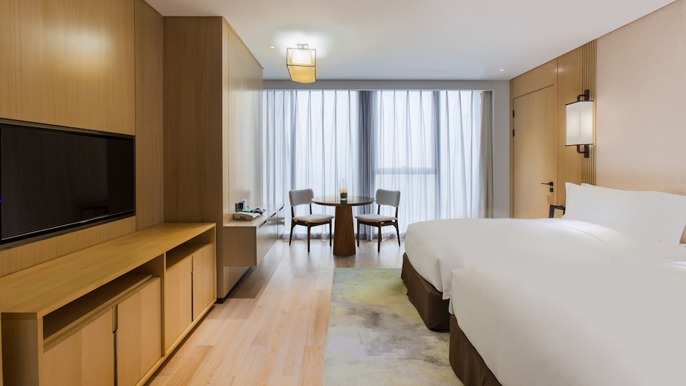 Standard Room, 2 Twin Beds photo 2