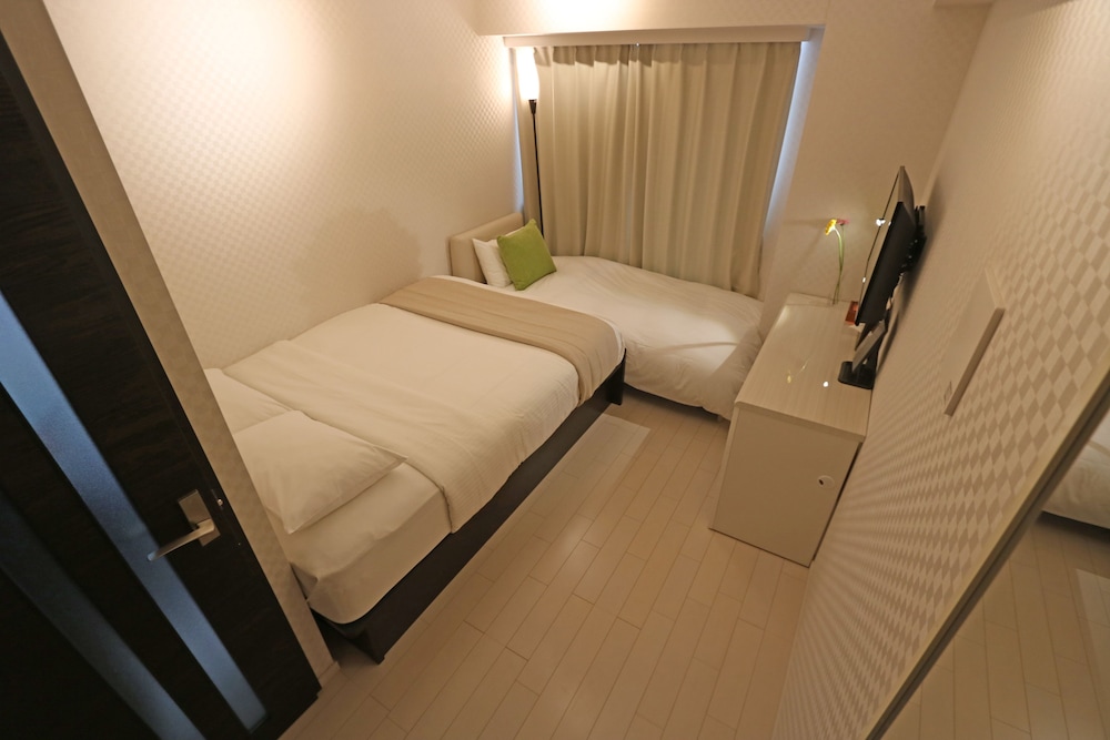 City Room, 1 Double Bed with Sofa bed, Kitchen photo 3