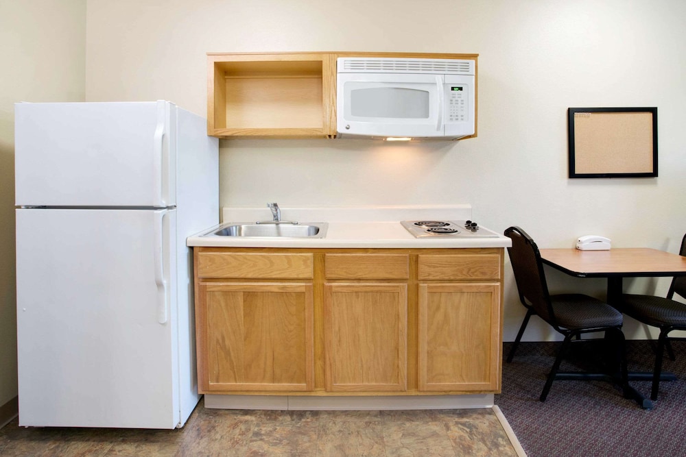 Suite, 2 Queen Beds, Accessible, Non Smoking photo 3