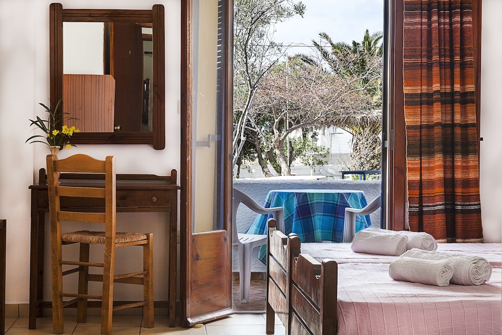 Superior Twin Room, Garden View photo 1