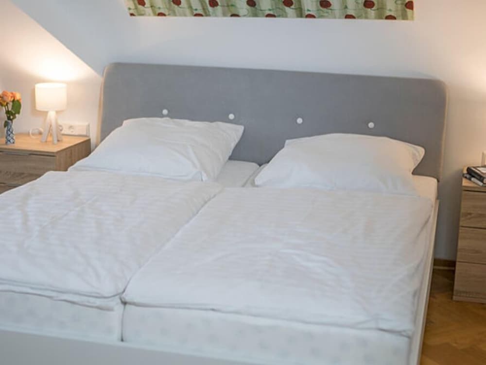 Standard Twin Room photo 3