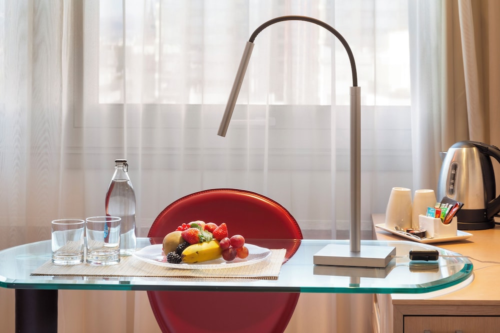 Melia Twin Room