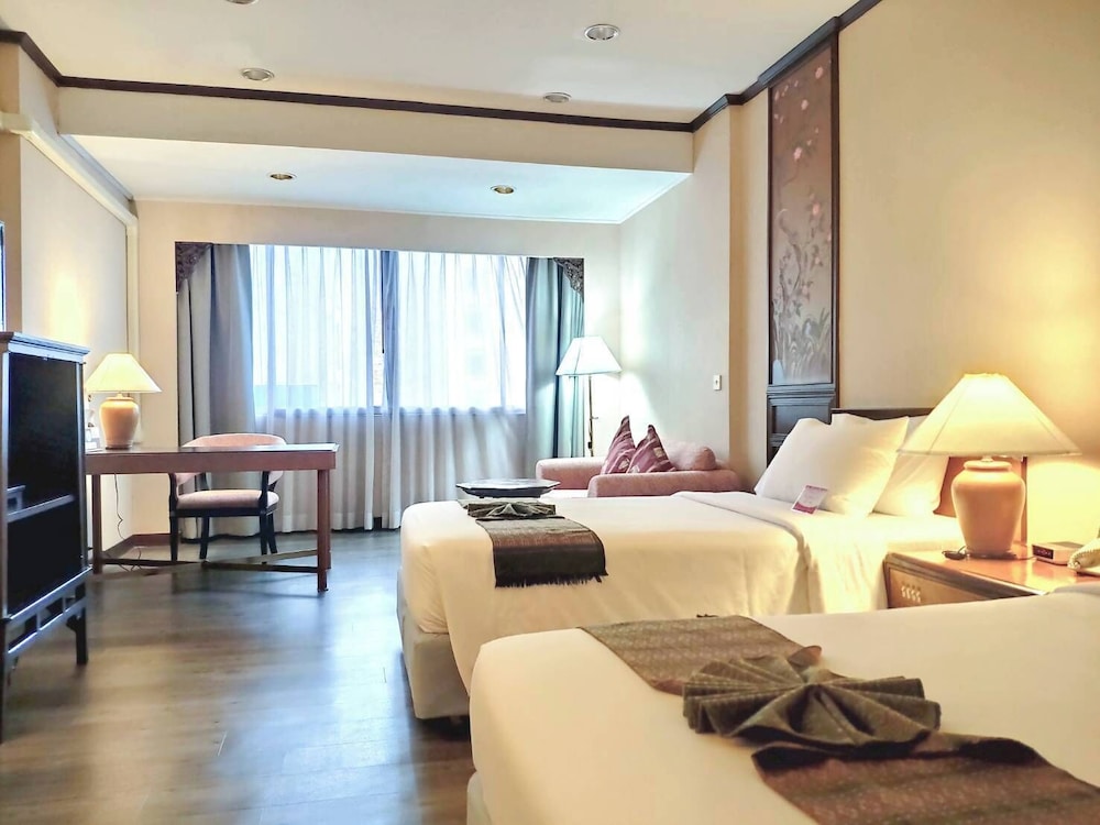 Executive Twin Room - Photo 7