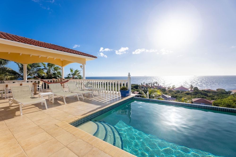Villa Iguana