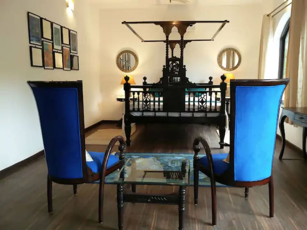 Luxury Villa photo 1
