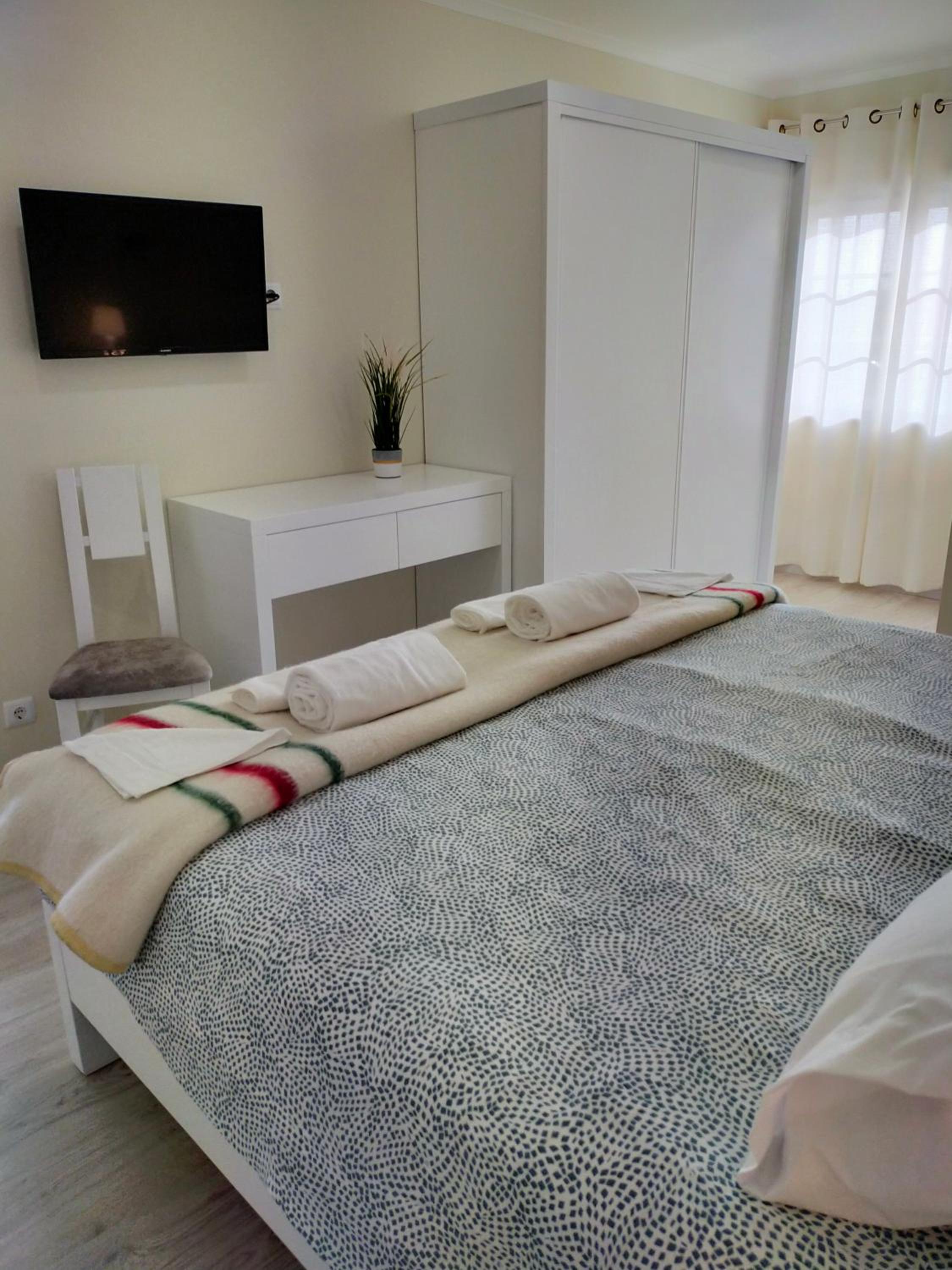 Double Room with Private Bathroom photo 3