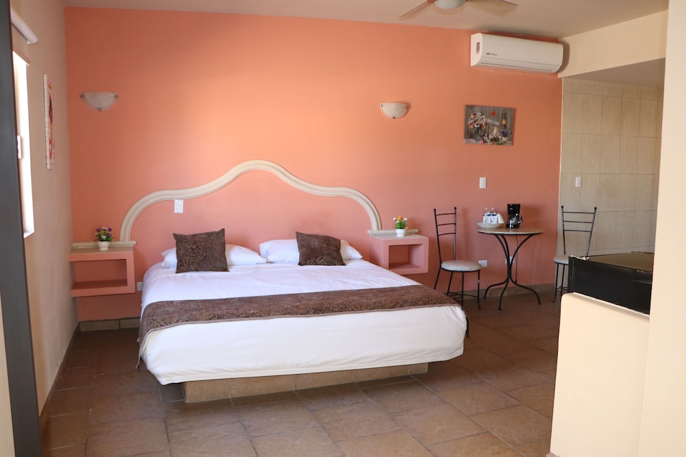 Double Room photo 3