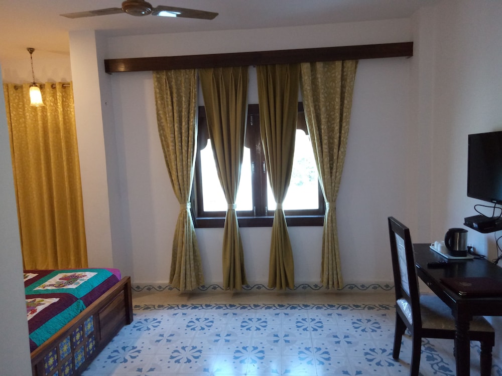 Executive Room photo 2