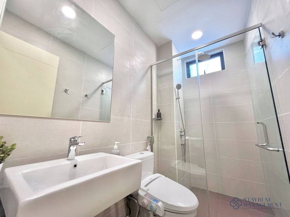 Exclusive Apartment, 3 Bedrooms, Non Smoking, Private Bathroom - Photo 26