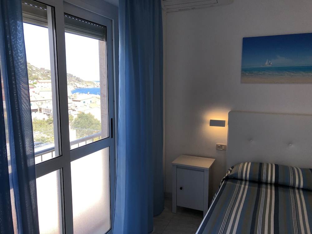 Double Room, Partial Sea View photo 1