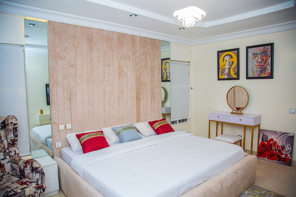 Luxury Apartment photo 1