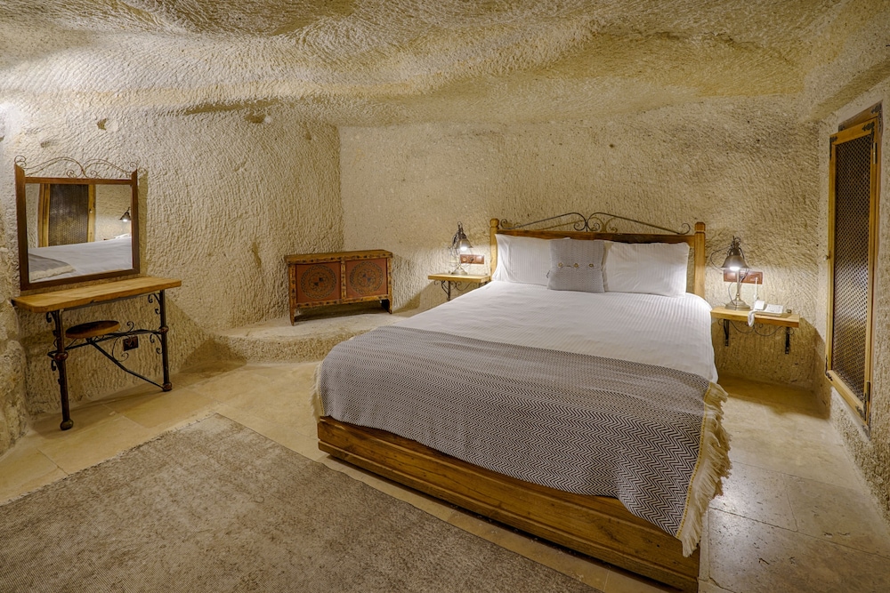 Suite, Courtyard View photo 3