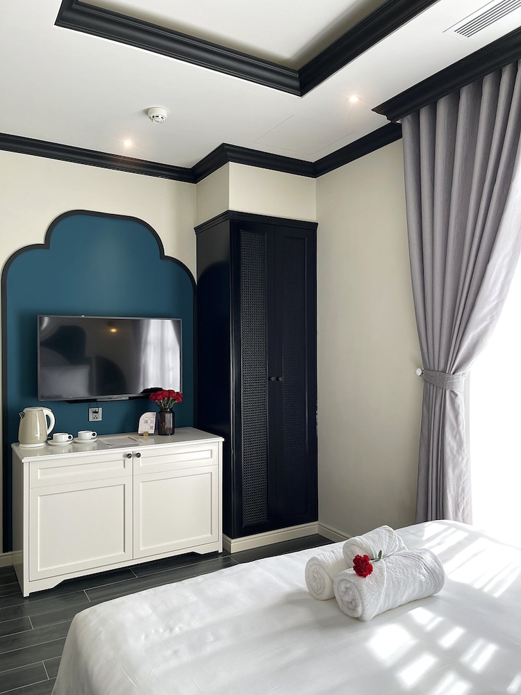 Senior Superior City View Room - Photo 2