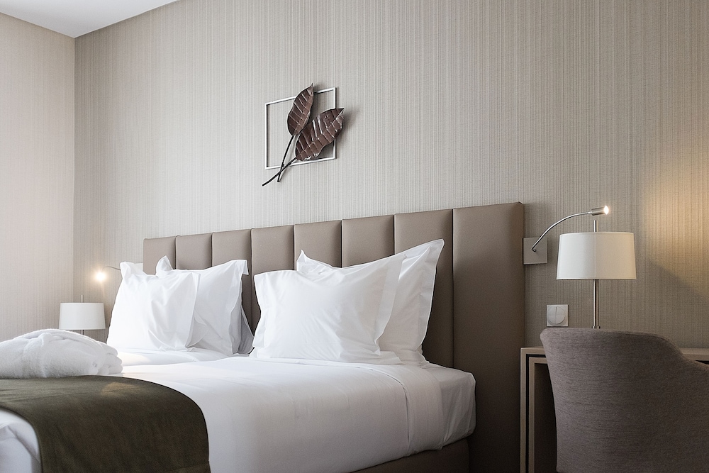 The Leaf Boutique Hotel - Photo 2