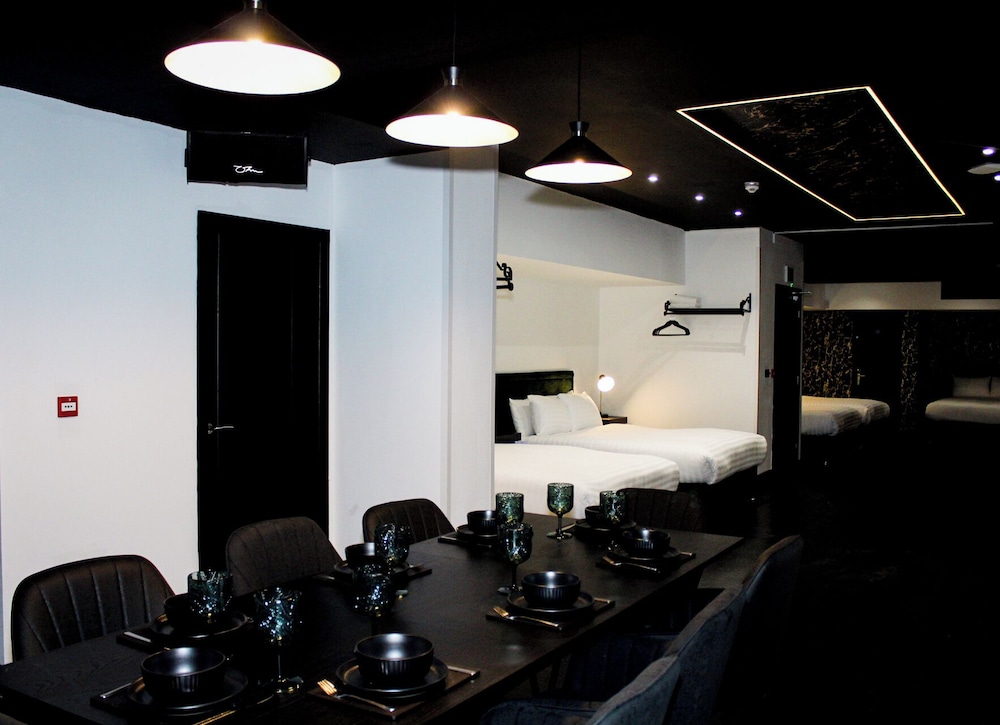 Elite Room - Photo 7