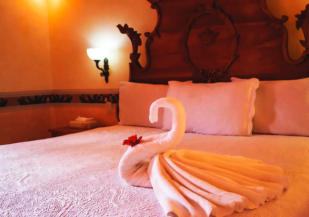 Royal Double Room, 1 Double Bed, Smoking photo 1