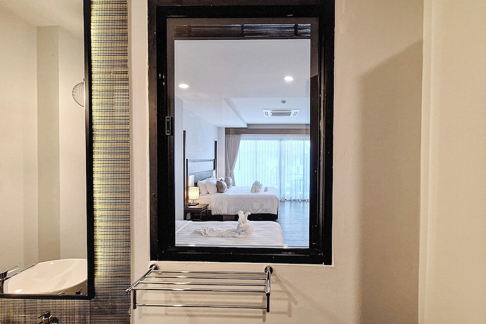 Elite Triple Room - Photo 6