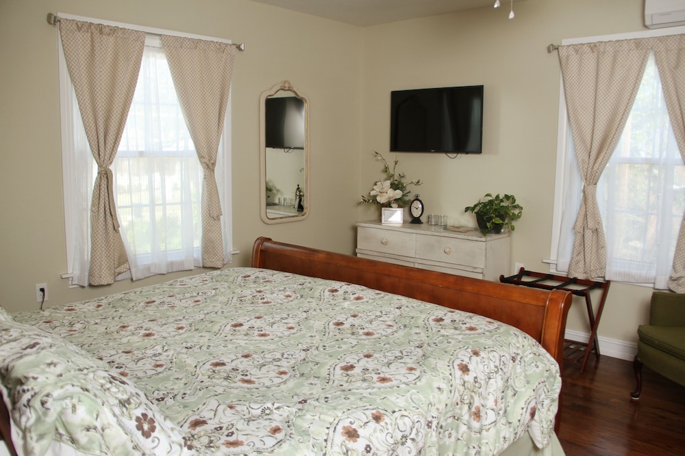 Deluxe Room, Non Smoking photo 1