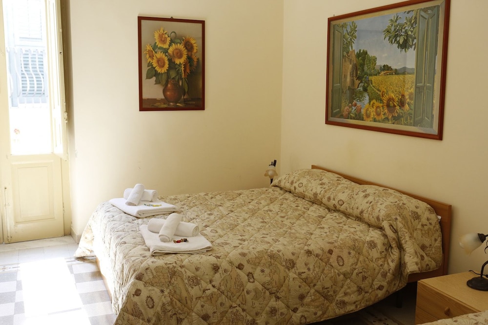 Triple Room, Balcony photo 2