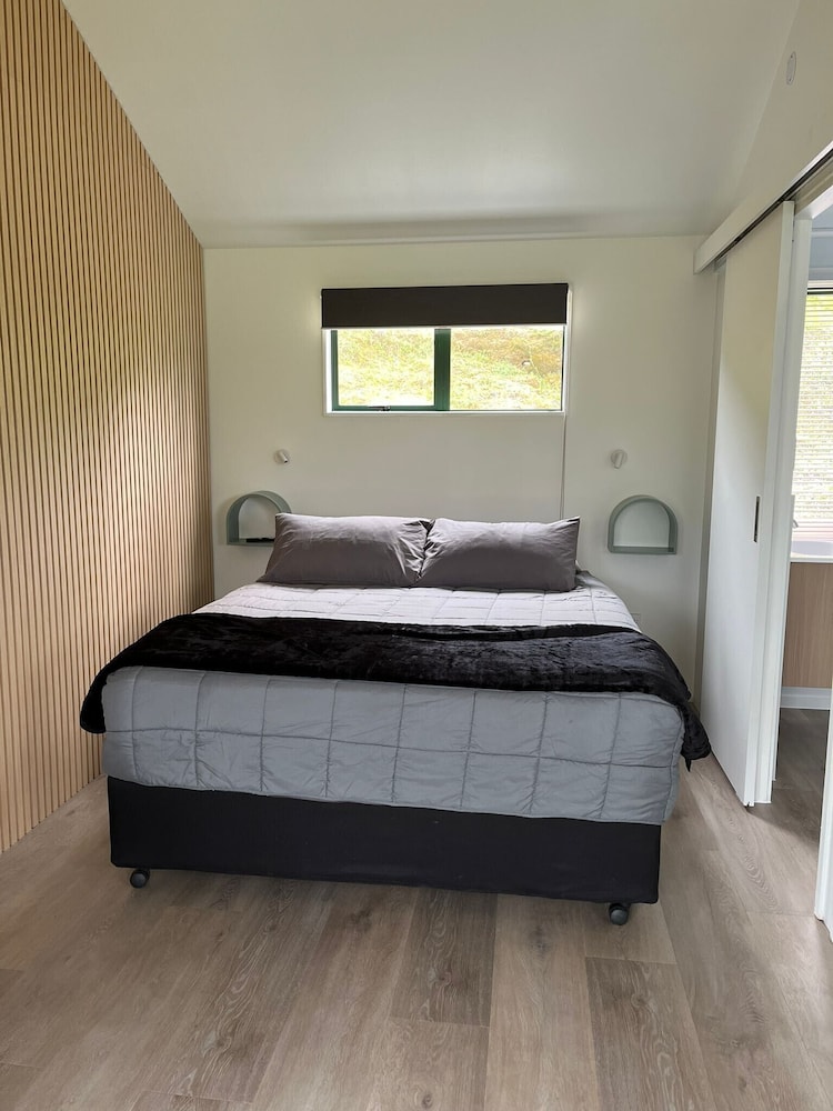 Kitchenette Cabin  with Bathroom photo 2
