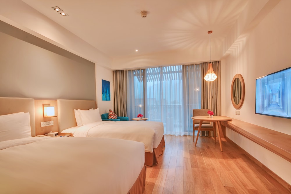 Standard Room, 2 Twin Beds, Mountain View