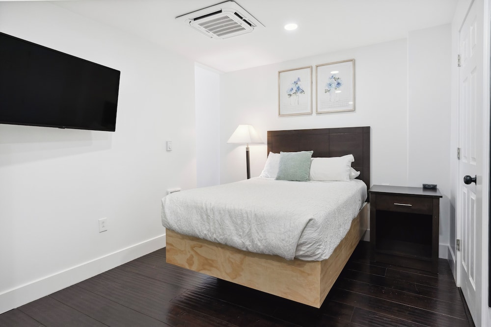 Classic Studio, 1 Double Bed, Non Smoking, Private Bathroom