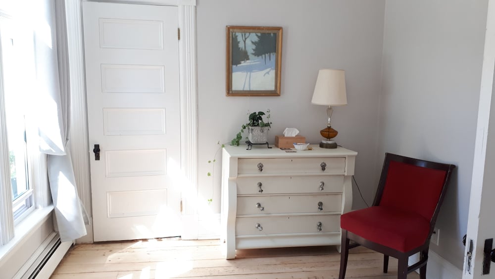 Queen Room photo 3
