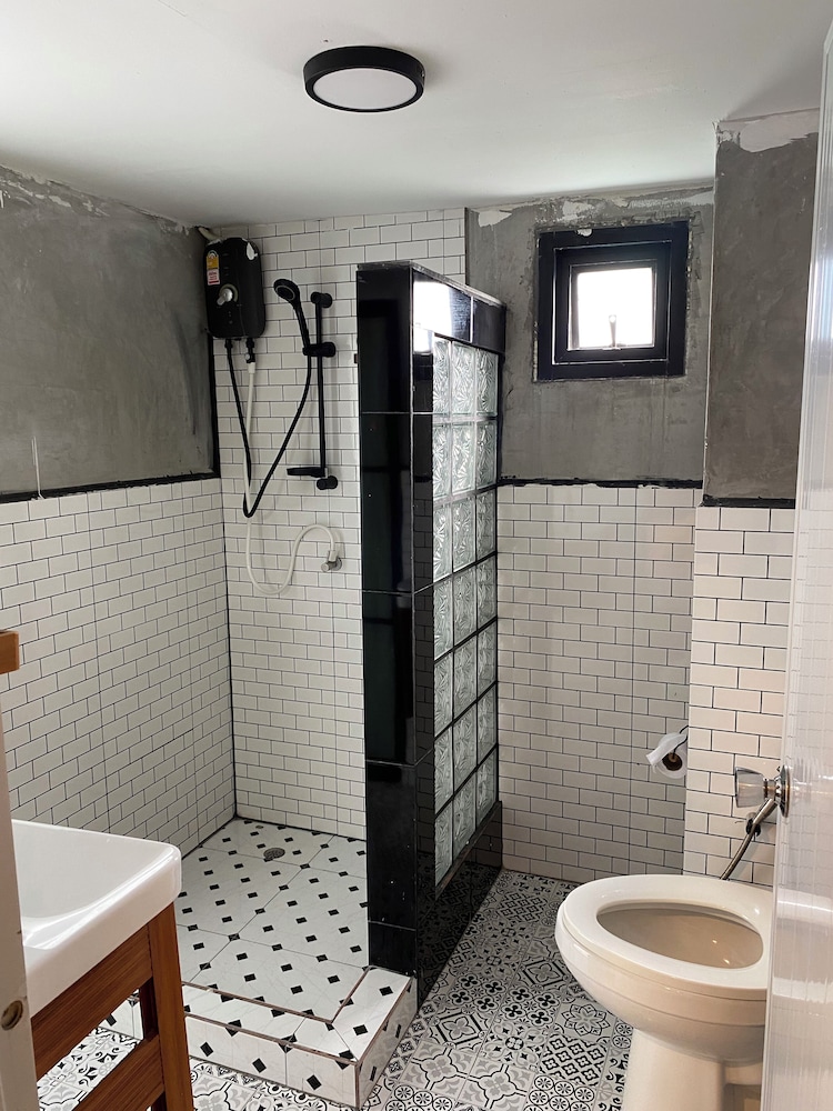 Comfort Double Room, Ensuite photo 2