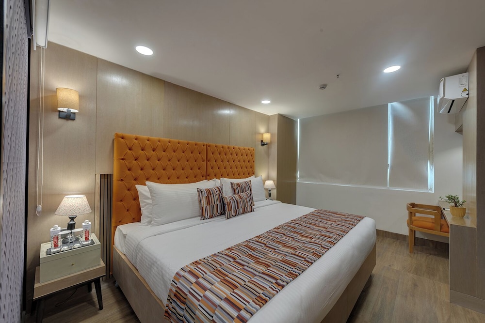 Premium Suite