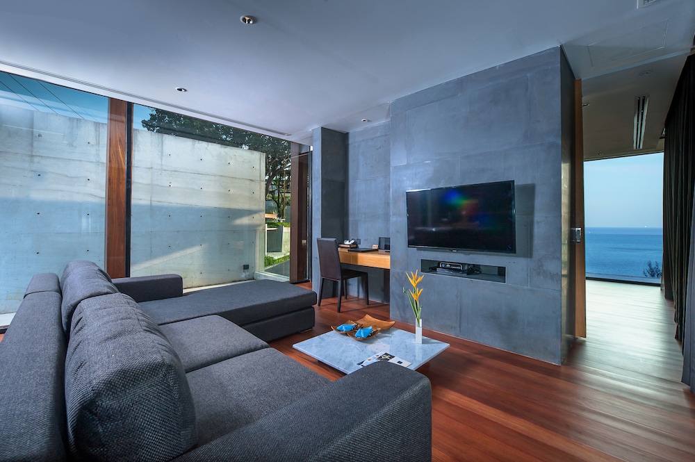 One Bedroom Pool Villa High Bay Signature photo 3