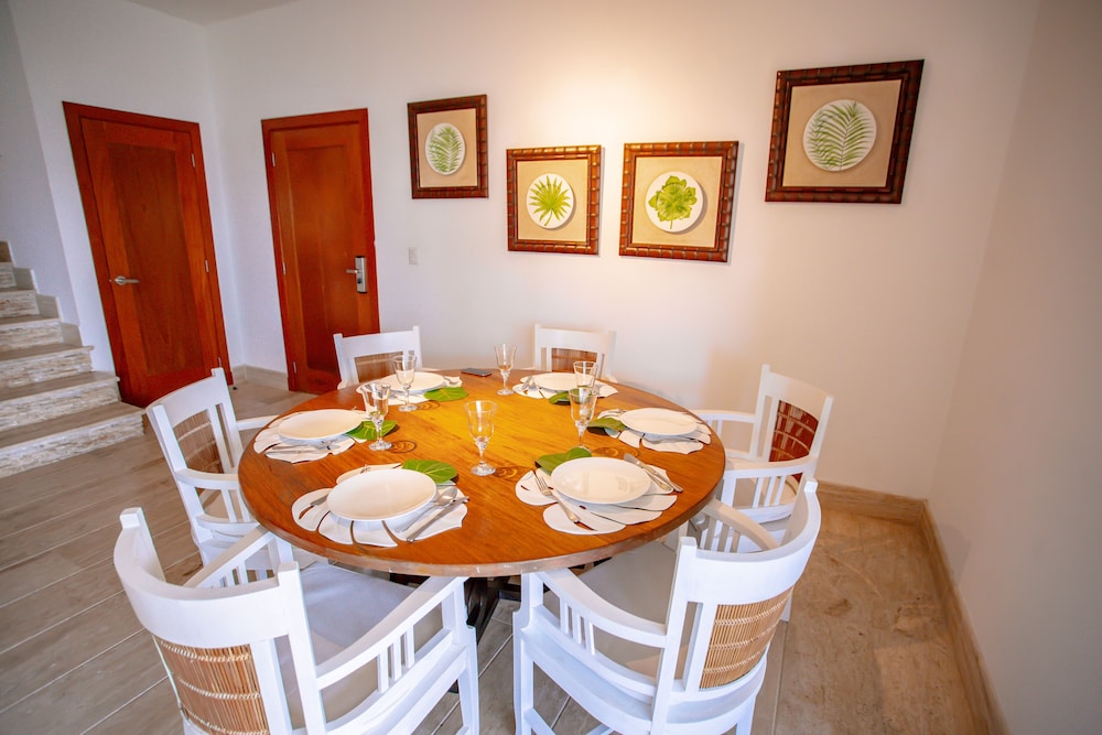 Exclusive Apartment, 3 Bedrooms, Terrace - Photo 25