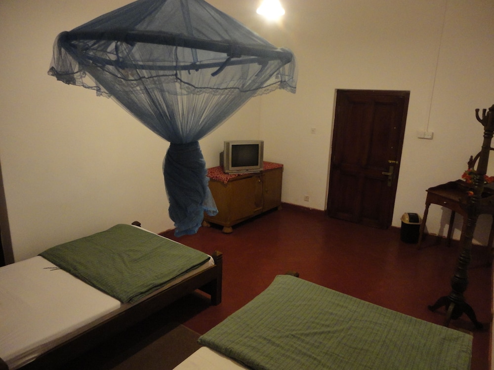 Deluxe Double or Twin Room, 1 Bedroom, Balcony, Lake View