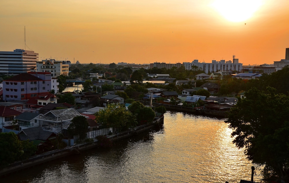 Deluxe River View photo 2