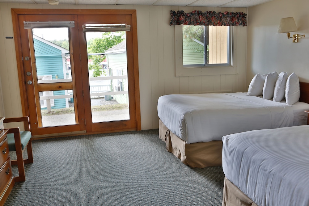 Studio Suite No View S31