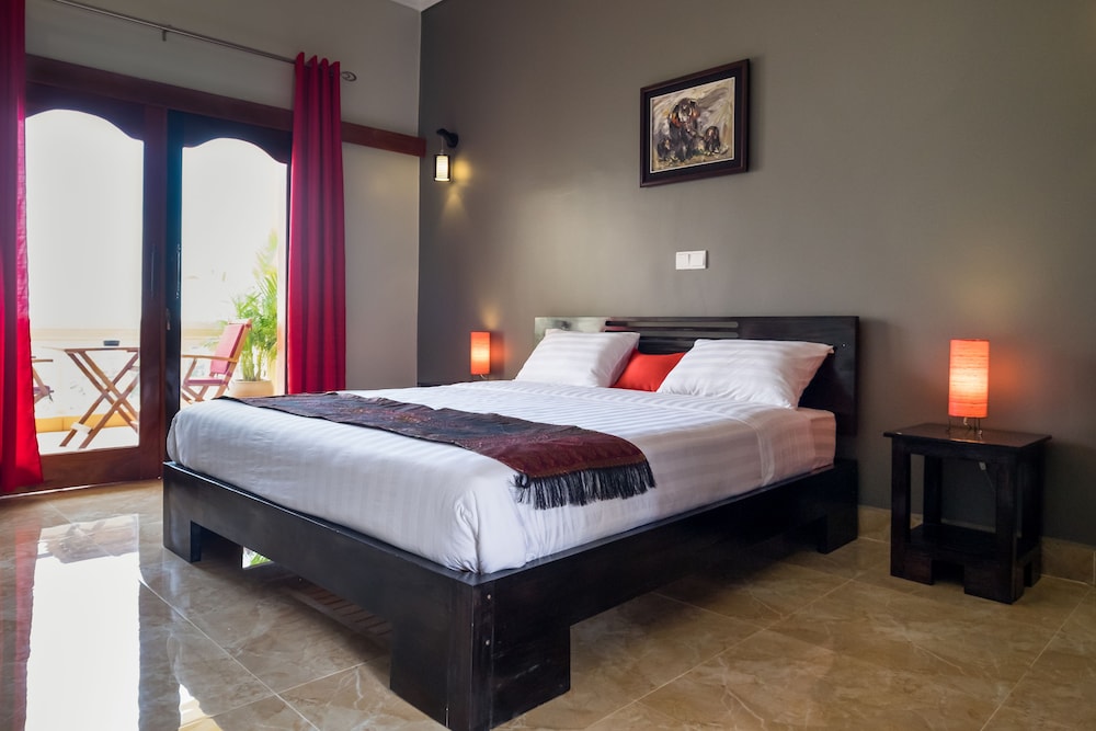 Superior Double Room, 1 Queen Bed, Balcony, Sea View photo 1