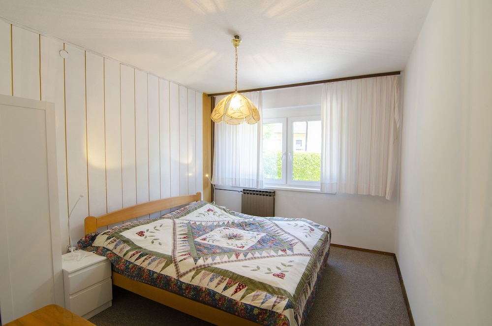 Standard Double Room, Shared Bathroom photo 1