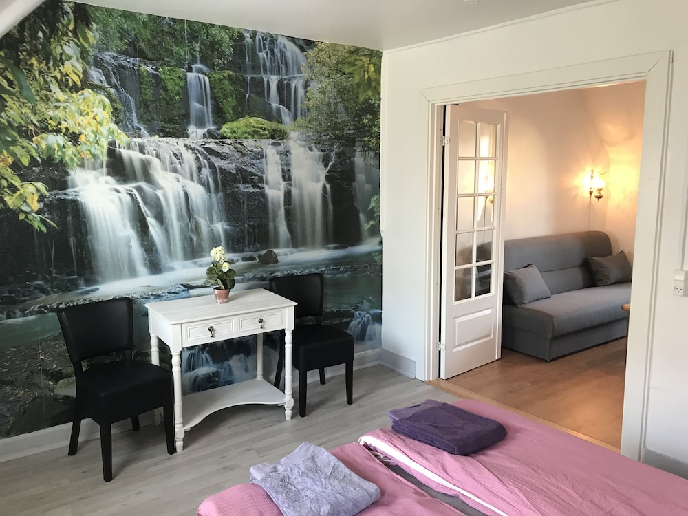 Classic Double or Twin Room, Ensuite
