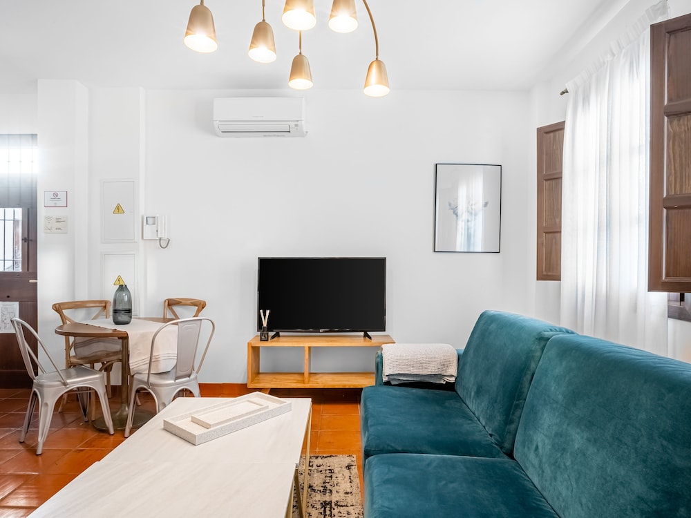 One-bedroom Apartment - Photo 13