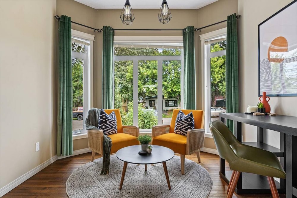 Villa photo 1